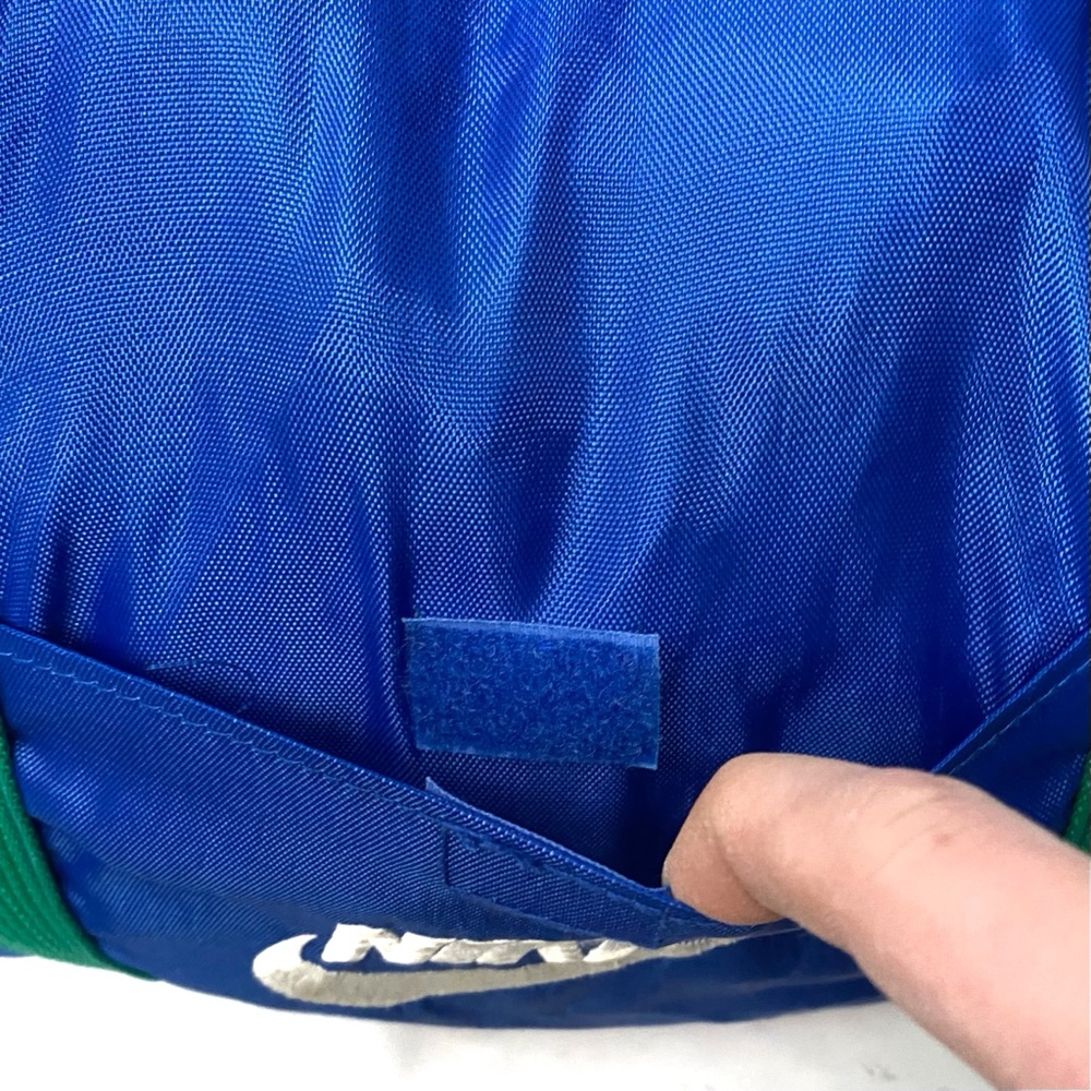 Vintage 90’s NIKE Sportswear Blue & Green Big Embroidered Logo Gym Duffle Bag OS - Picture 7 of 10